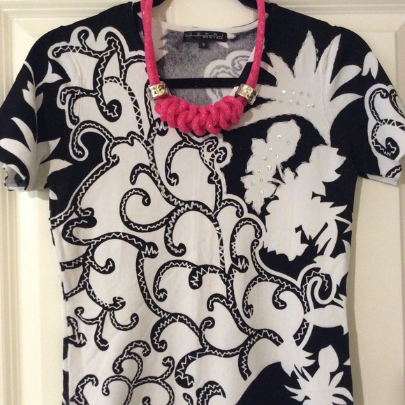 Blouse - Picture 1 of 2